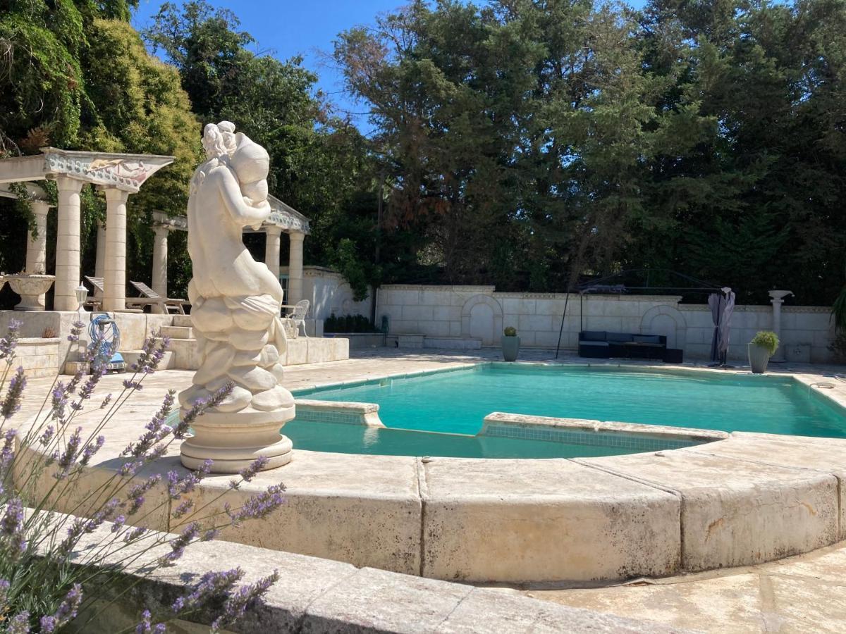 Gite Encore Un Soir Hyères Exterior foto