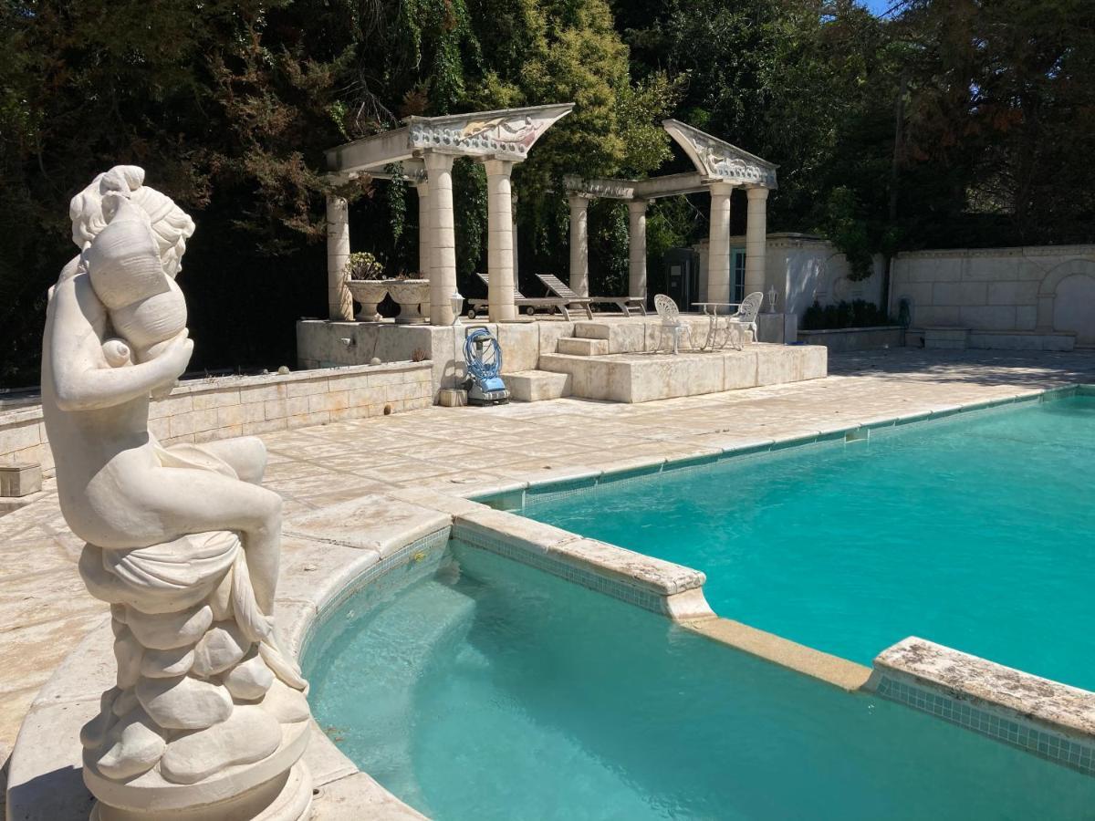 Gite Encore Un Soir Hyères Exterior foto